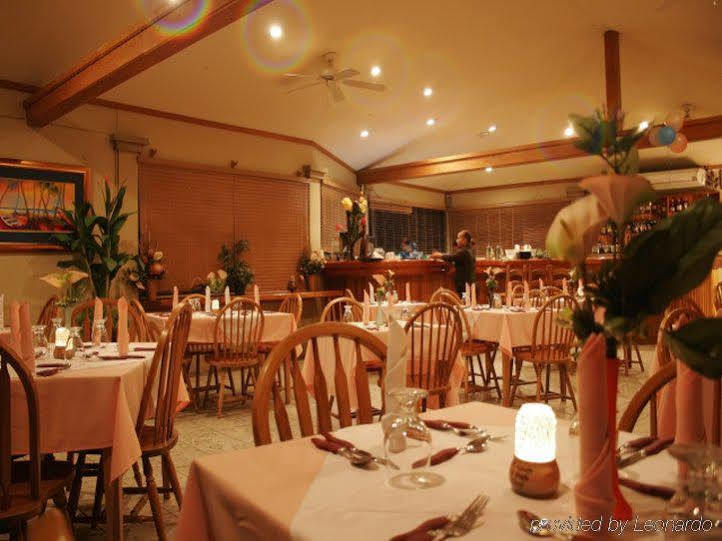 Tradewinds Hotel San Fernando Restaurante foto